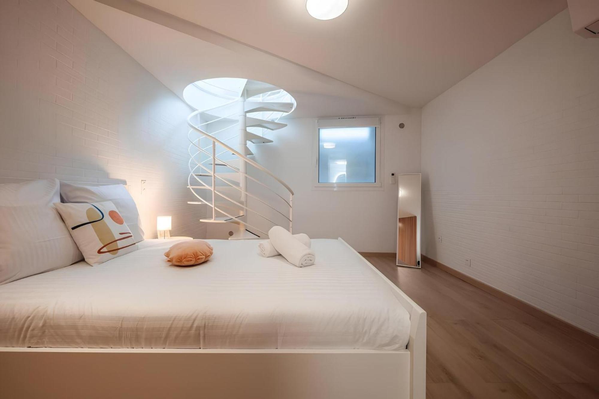 Cozy Appartement Plein Centre, Proche Gare/Plage Menton Exteriör bild