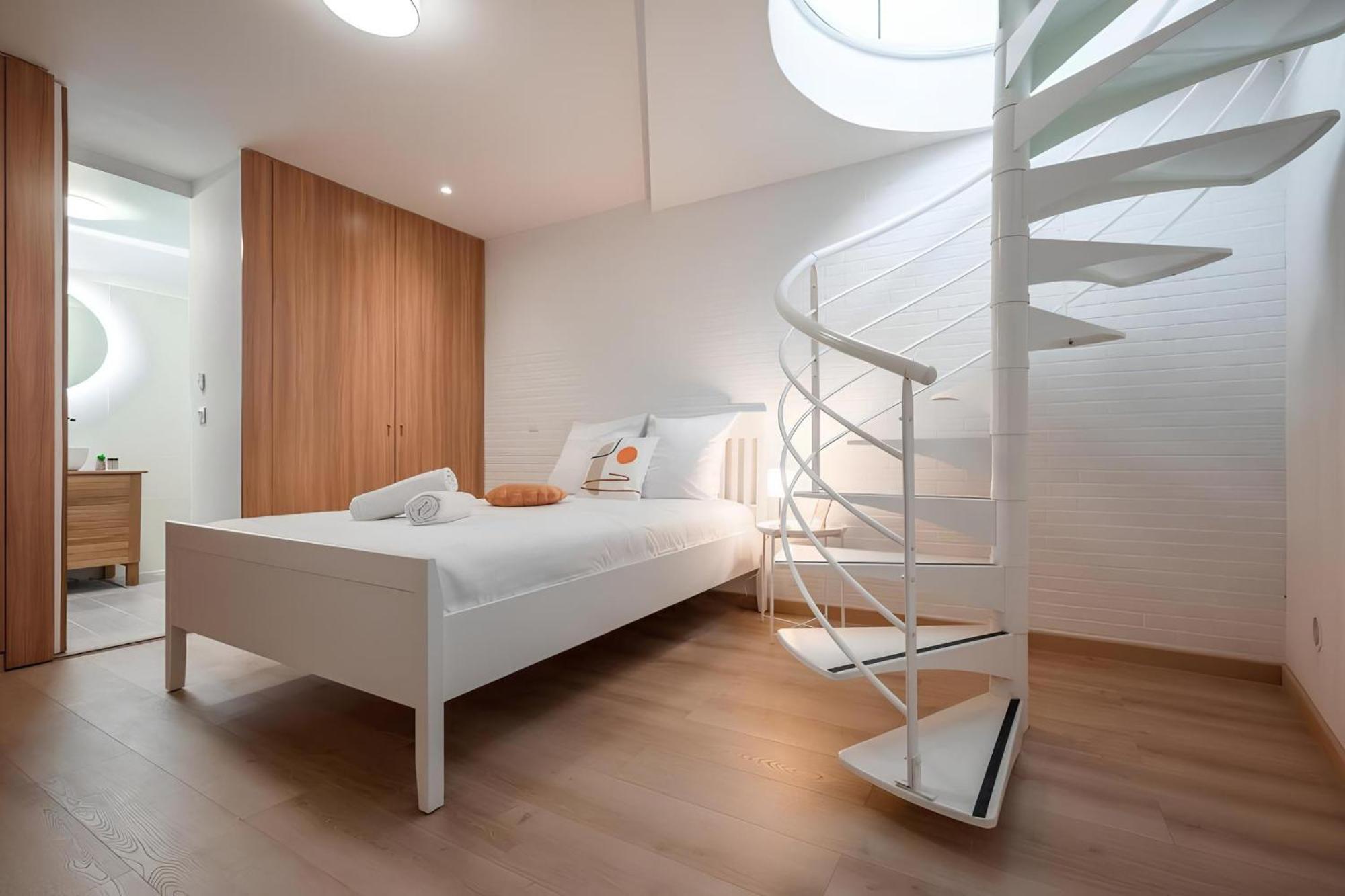 Cozy Appartement Plein Centre, Proche Gare/Plage Menton Exteriör bild